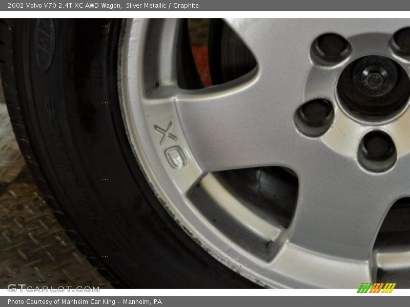 Silver Metallic / Graphite 2002 Volvo V70 2.4T XC AWD Wagon