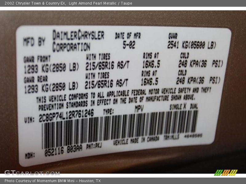 Light Almond Pearl Metallic / Taupe 2002 Chrysler Town & Country EX