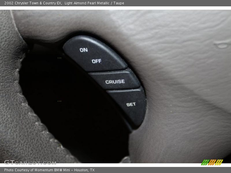 Light Almond Pearl Metallic / Taupe 2002 Chrysler Town & Country EX
