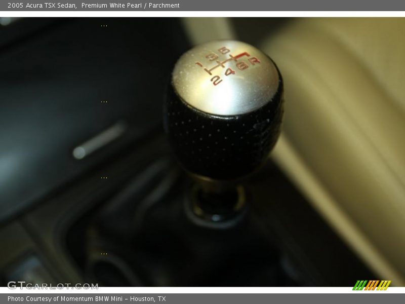  2005 TSX Sedan 6 Speed Manual Shifter