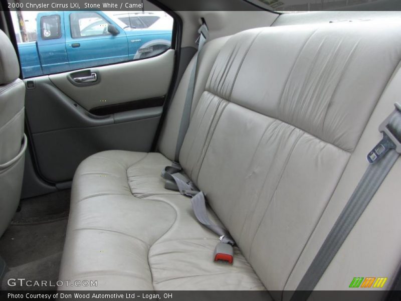  2000 Cirrus LXi Camel Interior