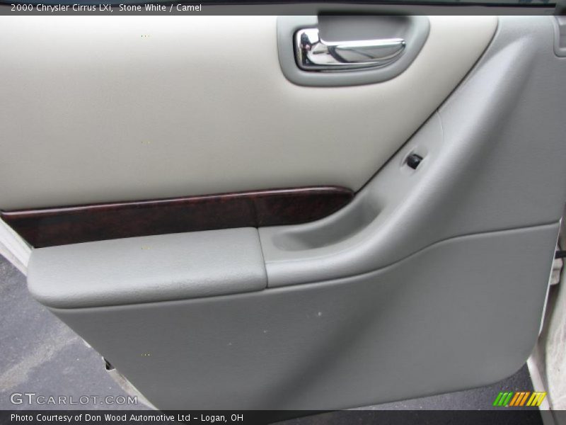 Door Panel of 2000 Cirrus LXi