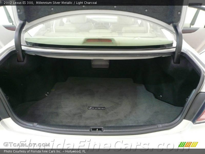 Millennium Silver Metallic / Light Charcoal 2002 Lexus ES 300