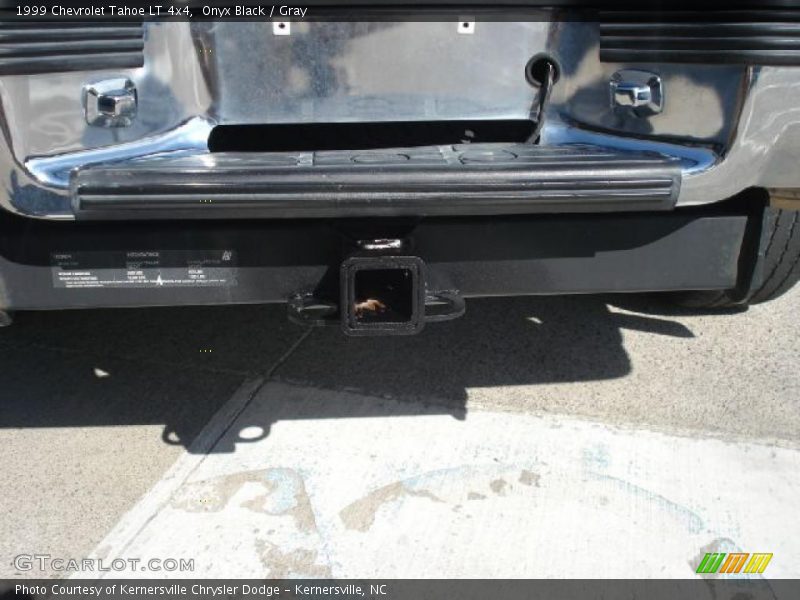 Onyx Black / Gray 1999 Chevrolet Tahoe LT 4x4