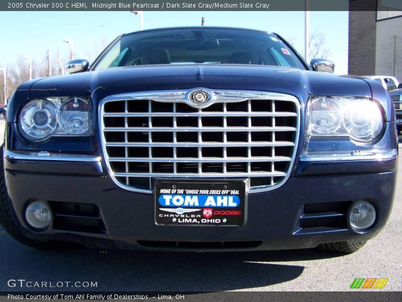 Midnight Blue Pearlcoat / Dark Slate Gray/Medium Slate Gray 2005 Chrysler 300 C HEMI