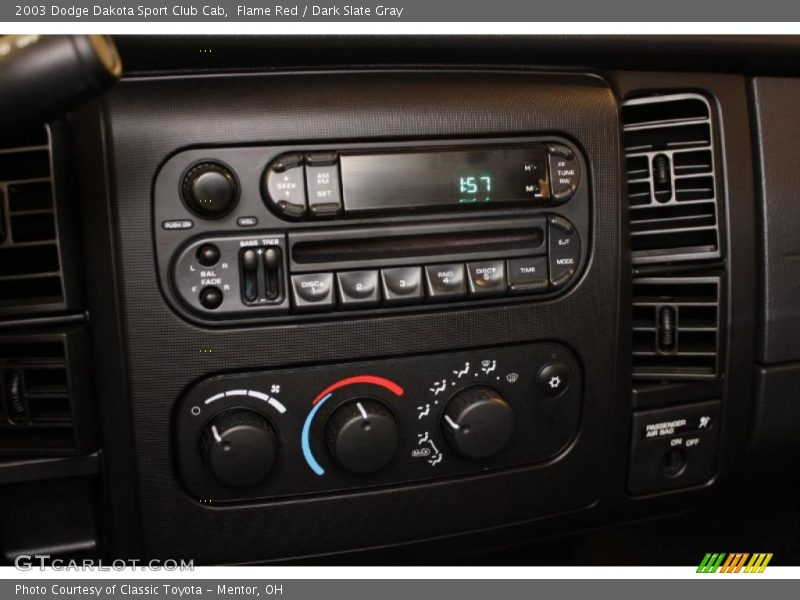 Controls of 2003 Dakota Sport Club Cab