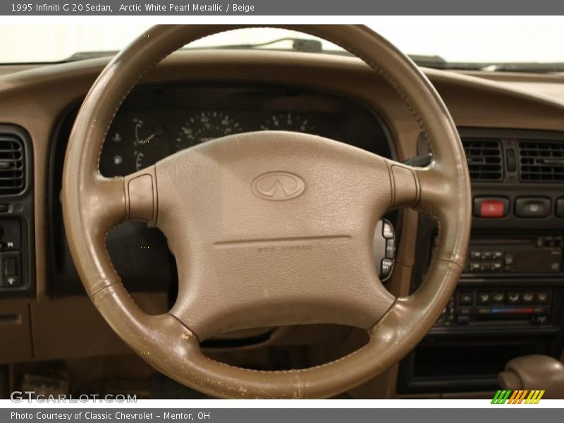 Arctic White Pearl Metallic / Beige 1995 Infiniti G 20 Sedan