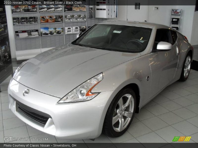 Brilliant Silver / Black Cloth 2010 Nissan 370Z Coupe