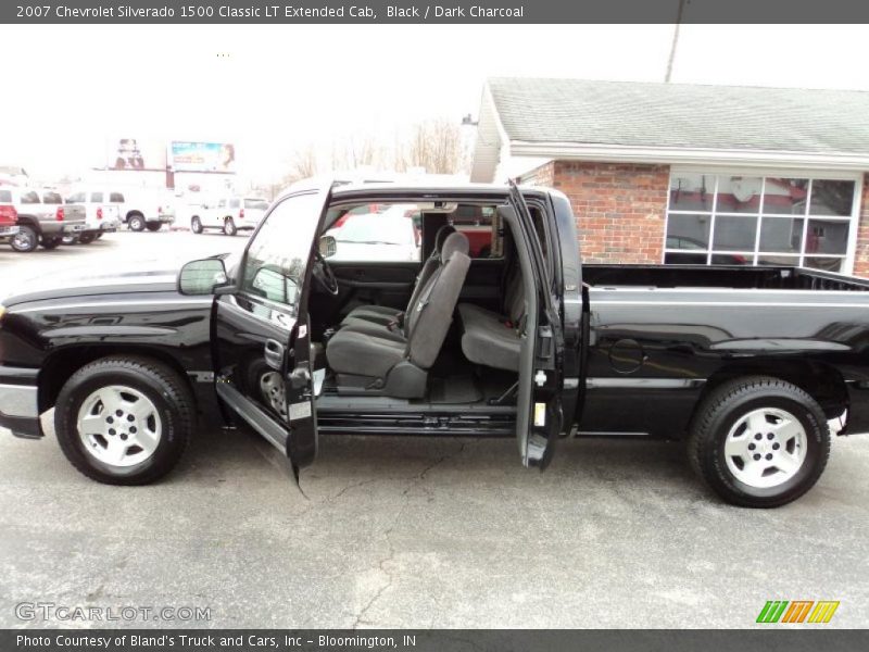 Black / Dark Charcoal 2007 Chevrolet Silverado 1500 Classic LT Extended Cab