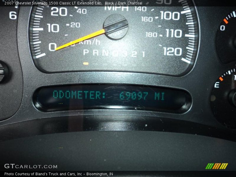 Black / Dark Charcoal 2007 Chevrolet Silverado 1500 Classic LT Extended Cab