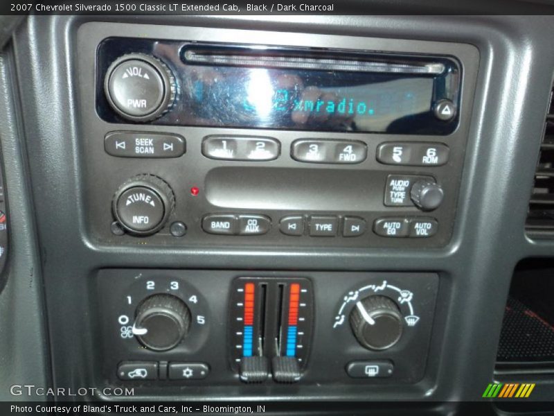 Controls of 2007 Silverado 1500 Classic LT Extended Cab