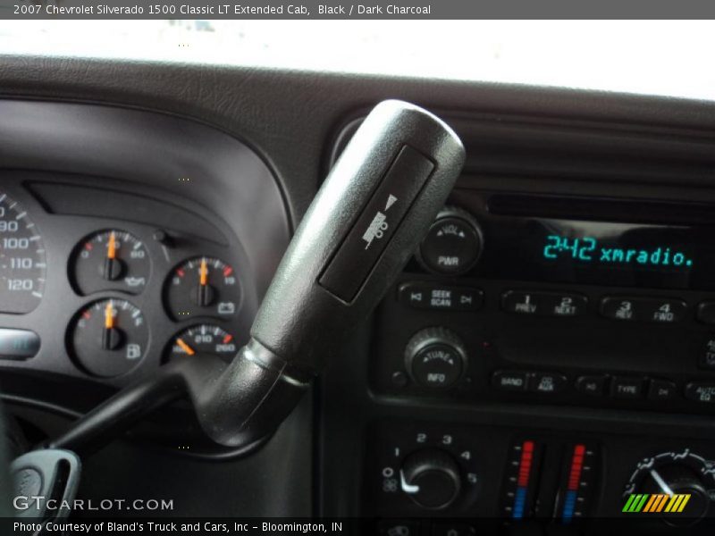 Black / Dark Charcoal 2007 Chevrolet Silverado 1500 Classic LT Extended Cab