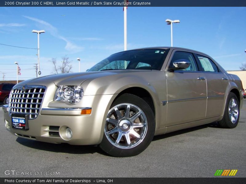 Linen Gold Metallic / Dark Slate Gray/Light Graystone 2006 Chrysler 300 C HEMI