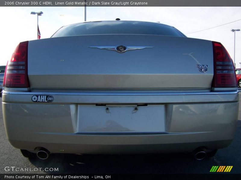 Linen Gold Metallic / Dark Slate Gray/Light Graystone 2006 Chrysler 300 C HEMI
