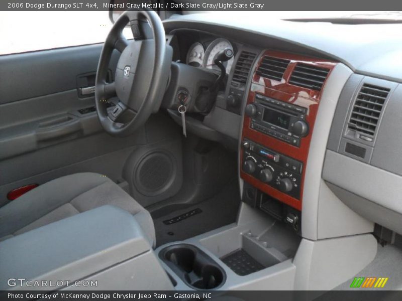 Mineral Gray Metallic / Dark Slate Gray/Light Slate Gray 2006 Dodge Durango SLT 4x4