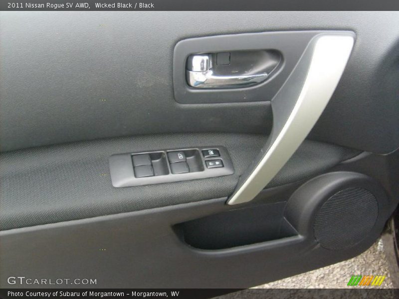 Wicked Black / Black 2011 Nissan Rogue SV AWD