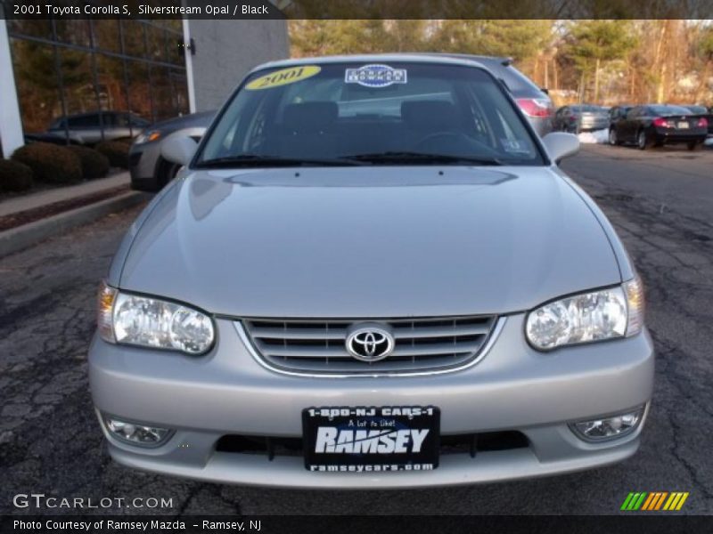 Silverstream Opal / Black 2001 Toyota Corolla S