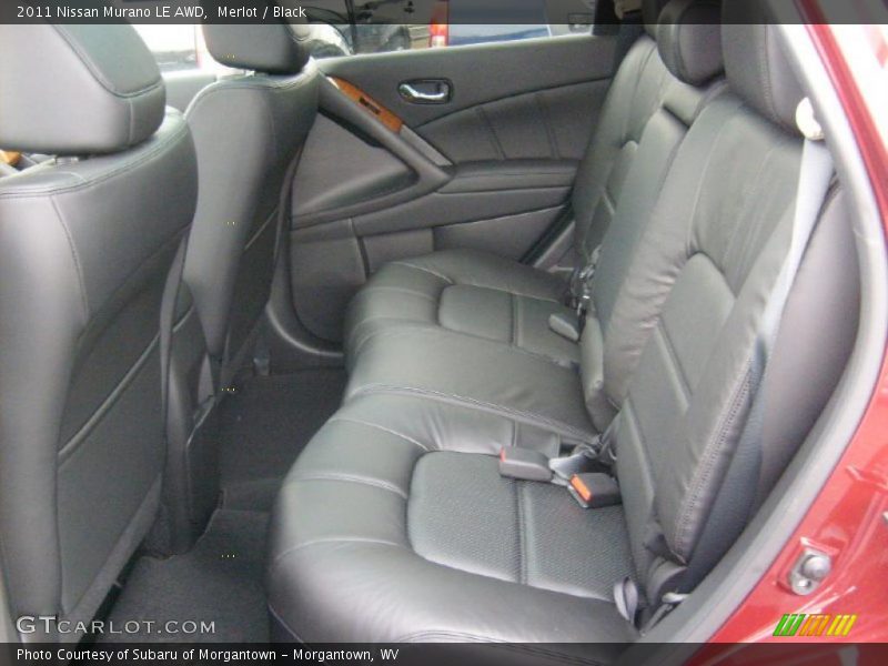  2011 Murano LE AWD Black Interior