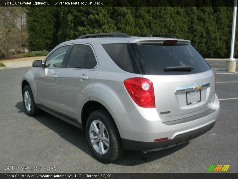 Silver Ice Metallic / Jet Black 2011 Chevrolet Equinox LT