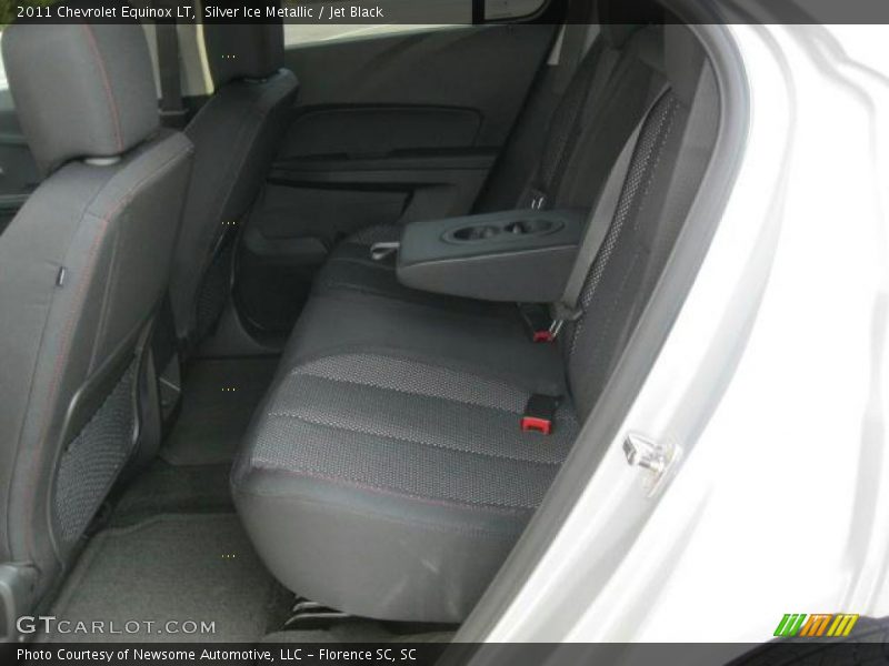 Silver Ice Metallic / Jet Black 2011 Chevrolet Equinox LT