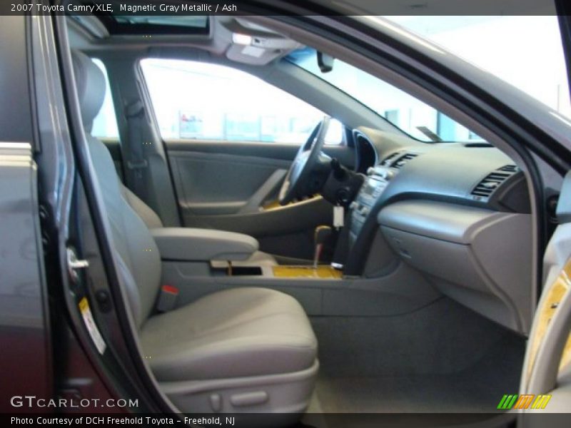 Magnetic Gray Metallic / Ash 2007 Toyota Camry XLE