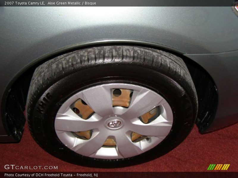 Aloe Green Metallic / Bisque 2007 Toyota Camry LE