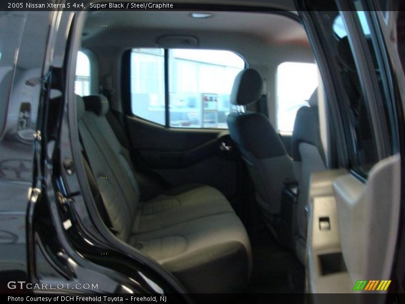 Super Black / Steel/Graphite 2005 Nissan Xterra S 4x4