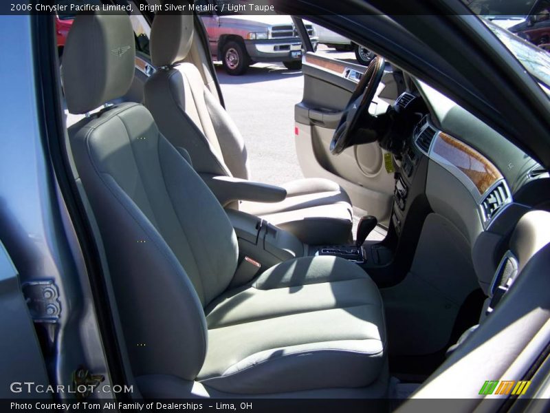 Bright Silver Metallic / Light Taupe 2006 Chrysler Pacifica Limited