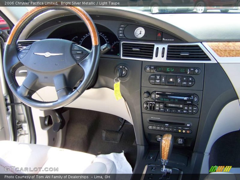 Bright Silver Metallic / Light Taupe 2006 Chrysler Pacifica Limited