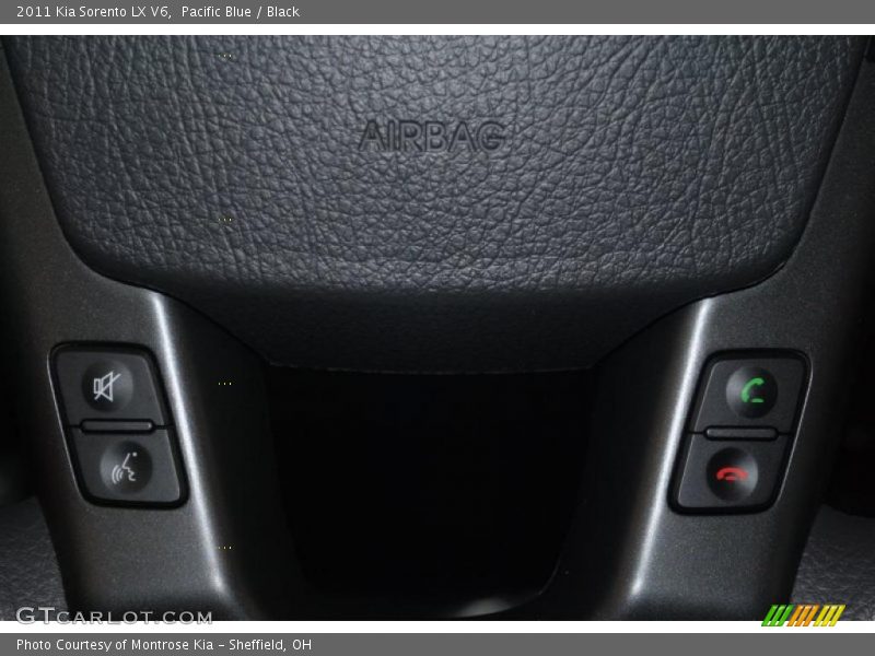 Pacific Blue / Black 2011 Kia Sorento LX V6