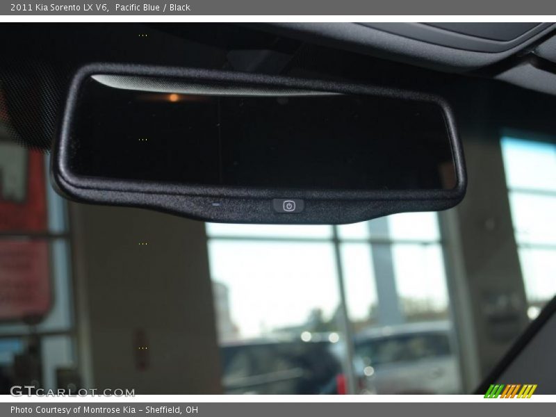 Pacific Blue / Black 2011 Kia Sorento LX V6