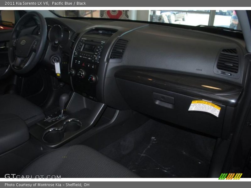 Pacific Blue / Black 2011 Kia Sorento LX V6