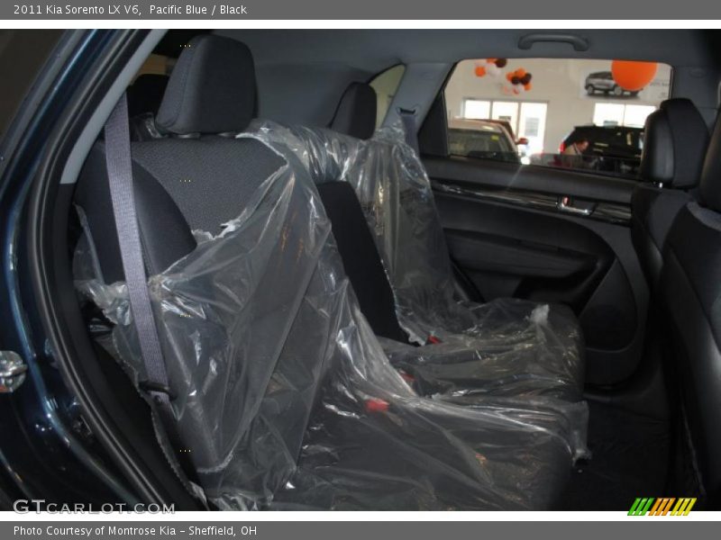 Pacific Blue / Black 2011 Kia Sorento LX V6