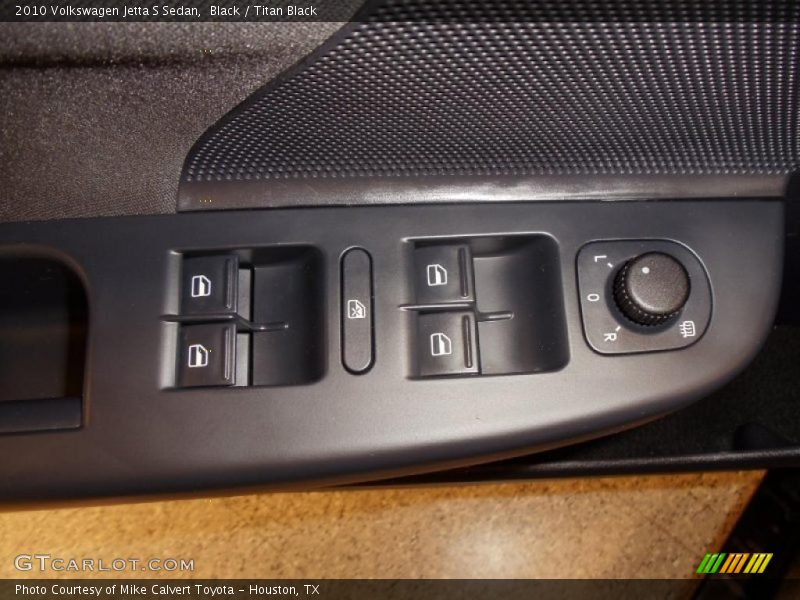 Black / Titan Black 2010 Volkswagen Jetta S Sedan