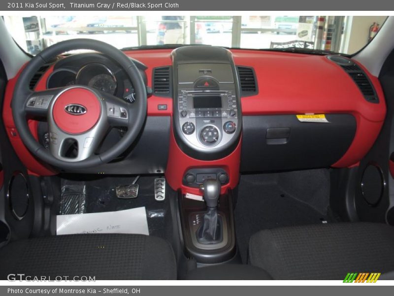 Titanium Gray / Red/Black Sport Cloth 2011 Kia Soul Sport