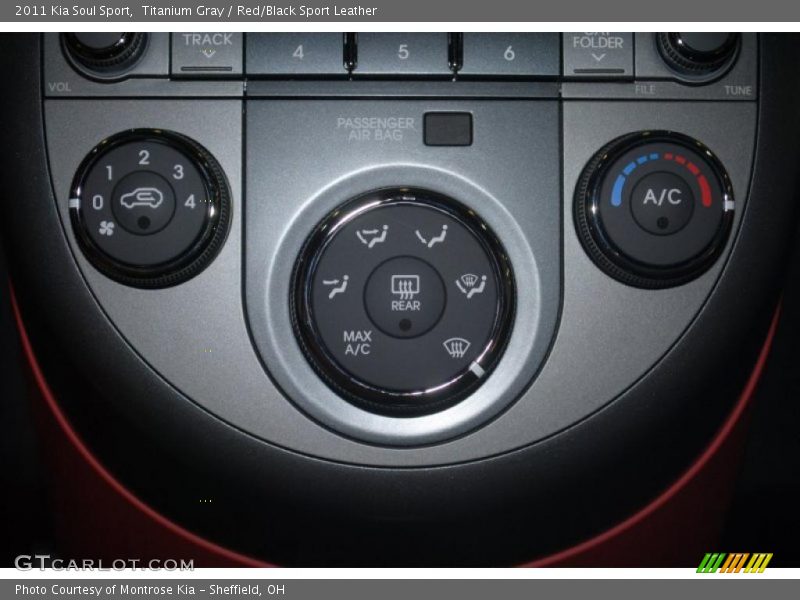 Titanium Gray / Red/Black Sport Leather 2011 Kia Soul Sport