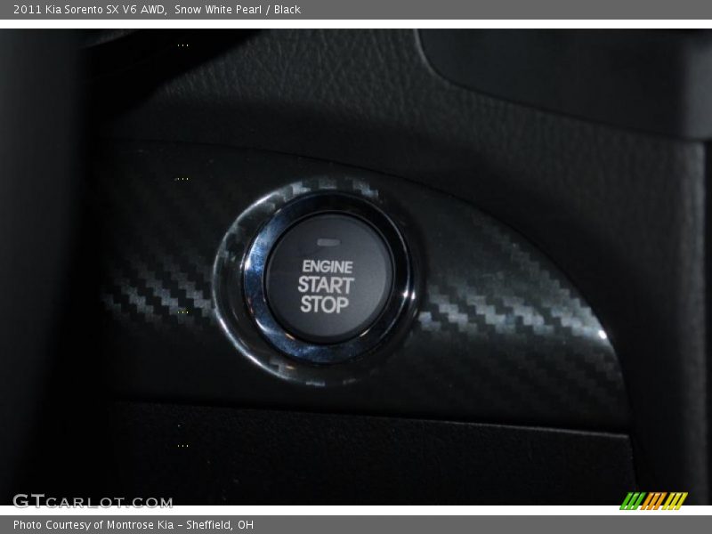 Snow White Pearl / Black 2011 Kia Sorento SX V6 AWD