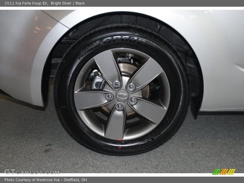 Bright Silver / Black 2011 Kia Forte Koup EX