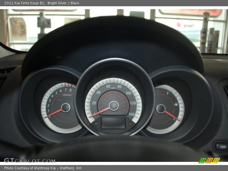 Bright Silver / Black 2011 Kia Forte Koup EX