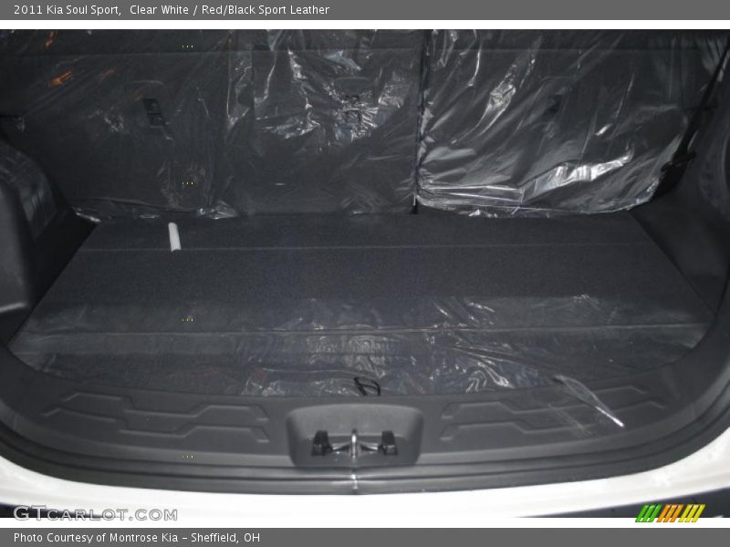 Clear White / Red/Black Sport Leather 2011 Kia Soul Sport