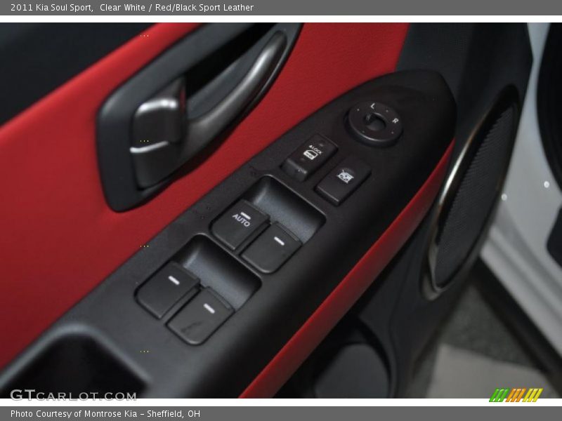 Clear White / Red/Black Sport Leather 2011 Kia Soul Sport