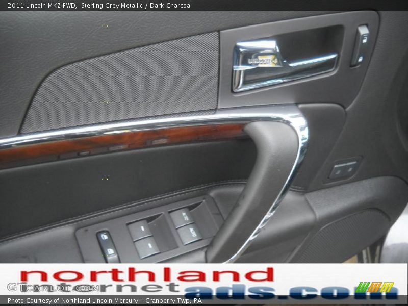 Sterling Grey Metallic / Dark Charcoal 2011 Lincoln MKZ FWD