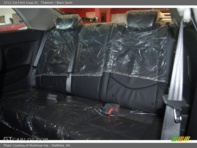 Titanium / Black Sport 2011 Kia Forte Koup SX