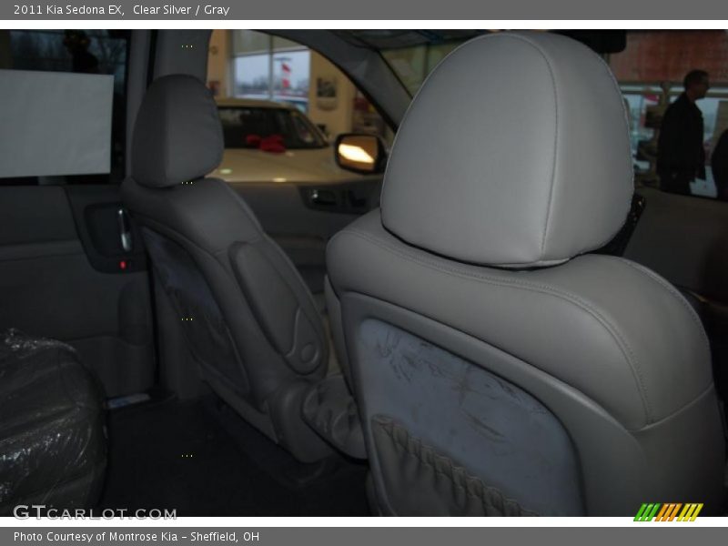 Clear Silver / Gray 2011 Kia Sedona EX