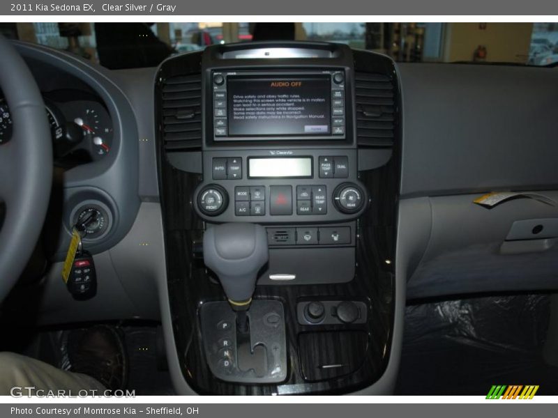 Clear Silver / Gray 2011 Kia Sedona EX