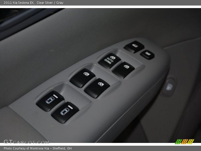 Clear Silver / Gray 2011 Kia Sedona EX