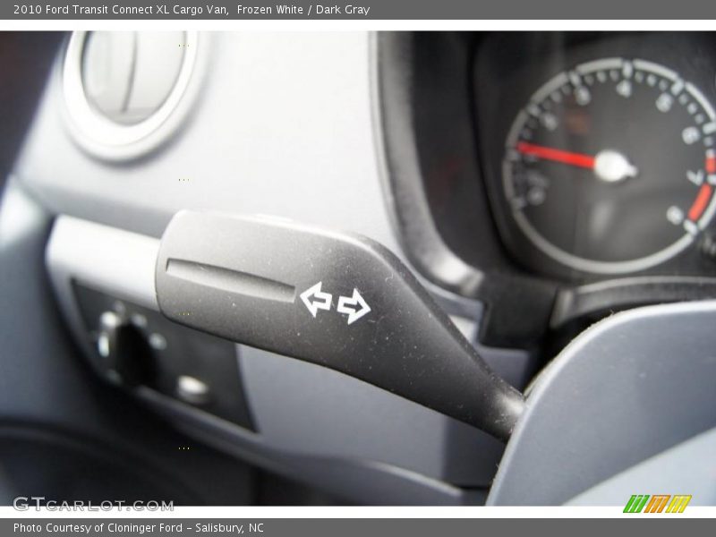 Controls of 2010 Transit Connect XL Cargo Van