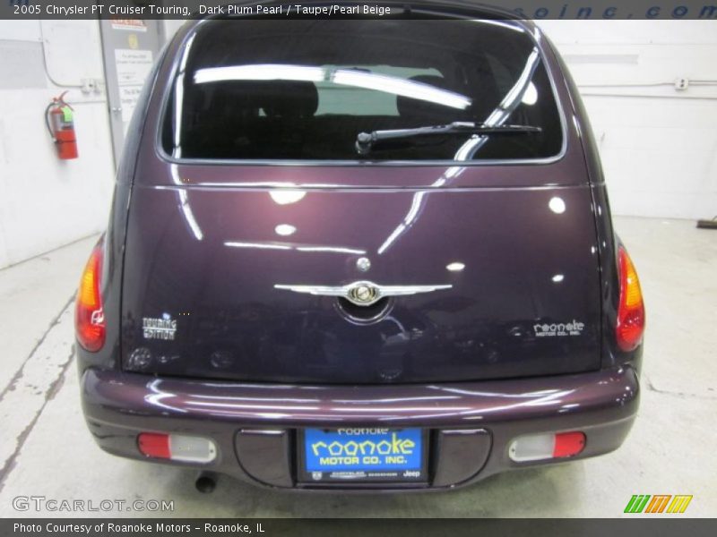 Dark Plum Pearl / Taupe/Pearl Beige 2005 Chrysler PT Cruiser Touring