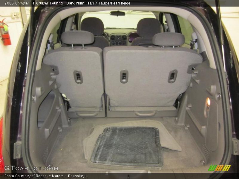 Dark Plum Pearl / Taupe/Pearl Beige 2005 Chrysler PT Cruiser Touring