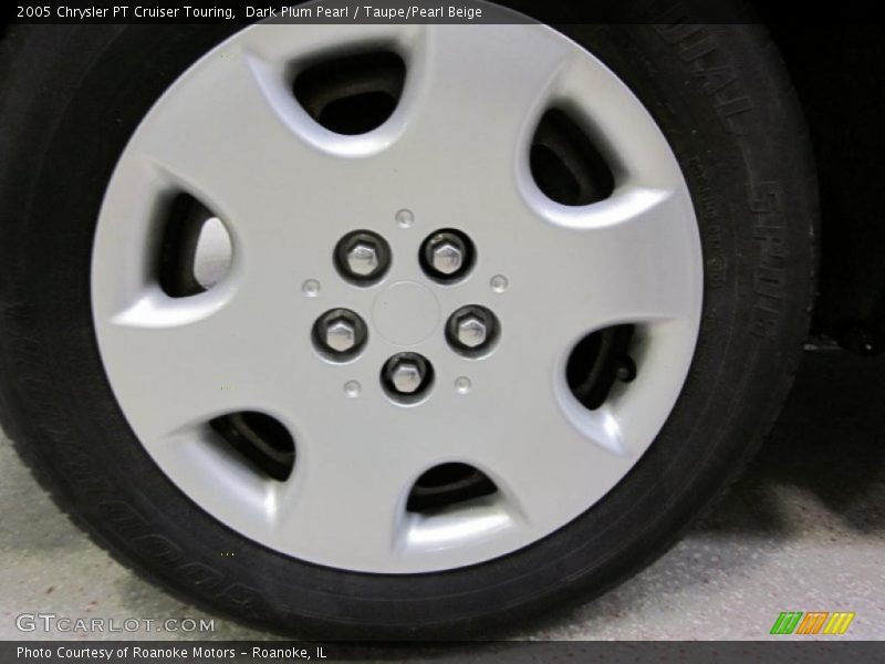 Dark Plum Pearl / Taupe/Pearl Beige 2005 Chrysler PT Cruiser Touring